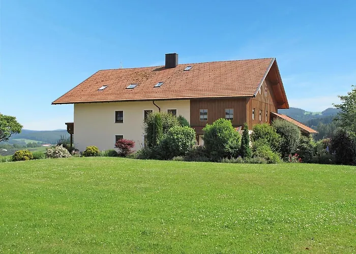 Freisinger-1 By Interhome *